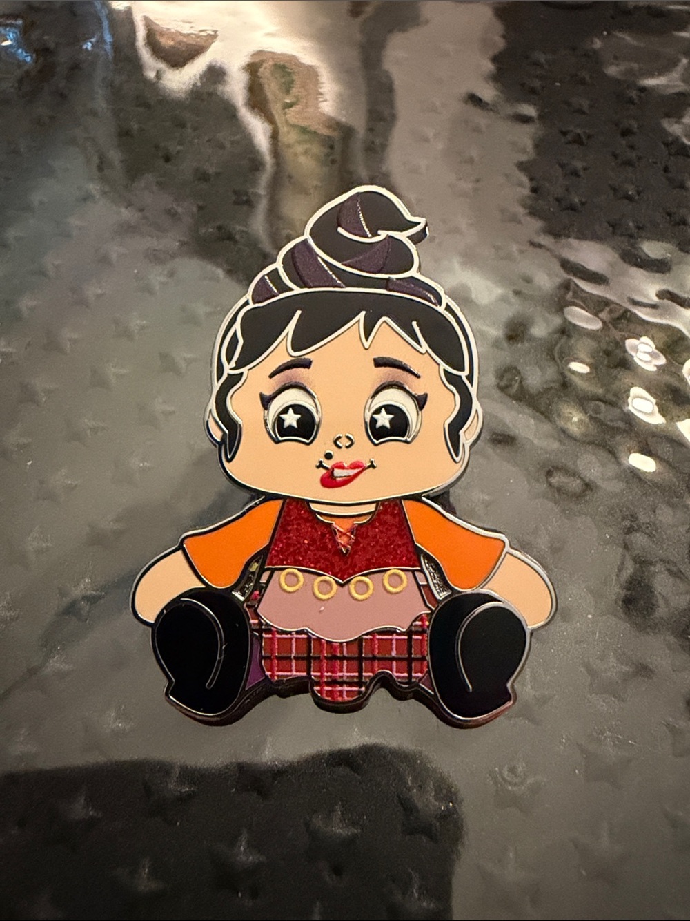 Disney Shimmer wishables - Mary Hocus Pocus 2026 pin
